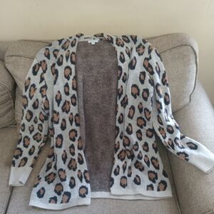 Susina Leopard Print Sweater Cardigan Size Medium